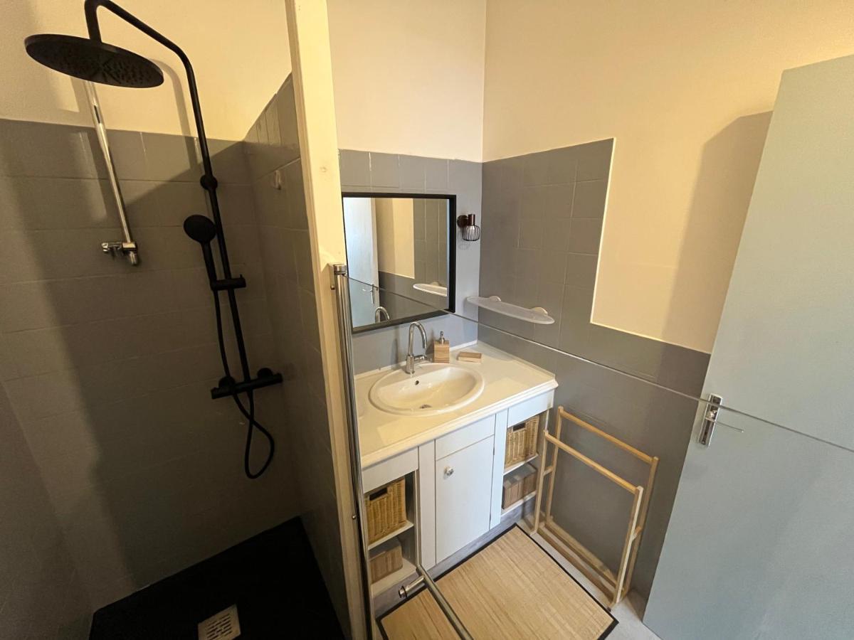 Appartement 6 Personnes - Au Coeur Du Centre Ville باراي-لو-مونيال المظهر الخارجي الصورة