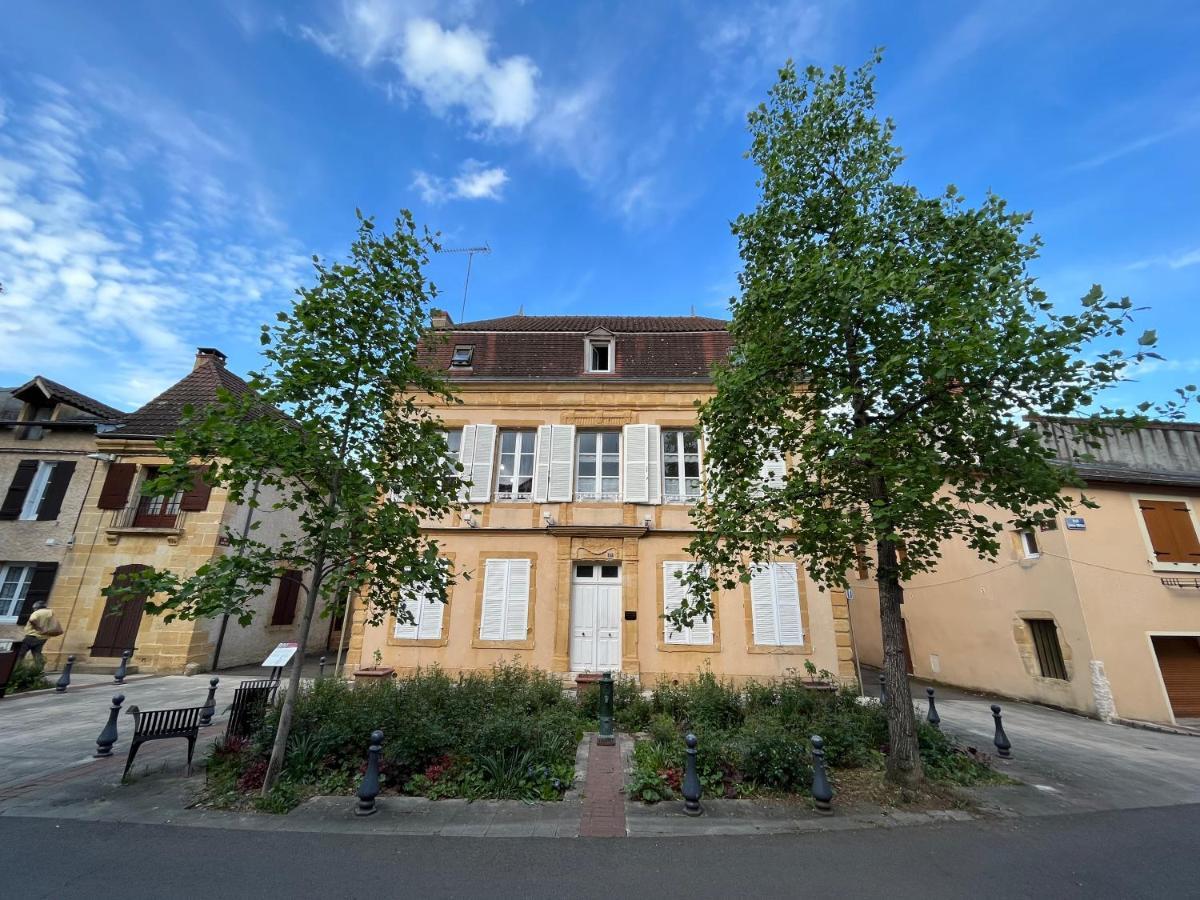 Appartement 6 Personnes - Au Coeur Du Centre Ville باراي-لو-مونيال المظهر الخارجي الصورة